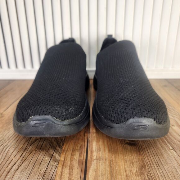 Skechers Go Walk Arch Fit Iconic Womens Sz 10 Triple Black Walking Loafers Shoes - Picture 2 of 9